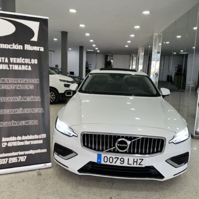 VOLVO  S60 2.0 T4 INSCRIPTION AUTO 4P.